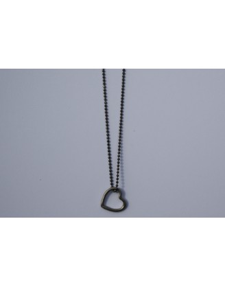 Long necklace with blackplated heart